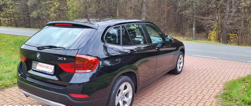 BMW X1 cena 46900 przebieg: 175600, rok produkcji 2015 z Siechnice małe 466